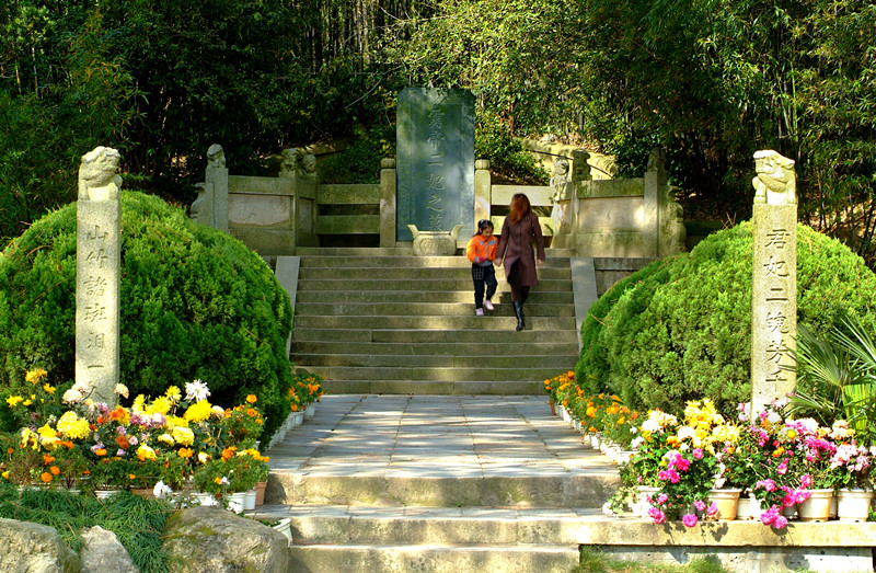 “华夏第一妃陵”—— 岳阳楼君山岛景区打造二妃墓品牌概念